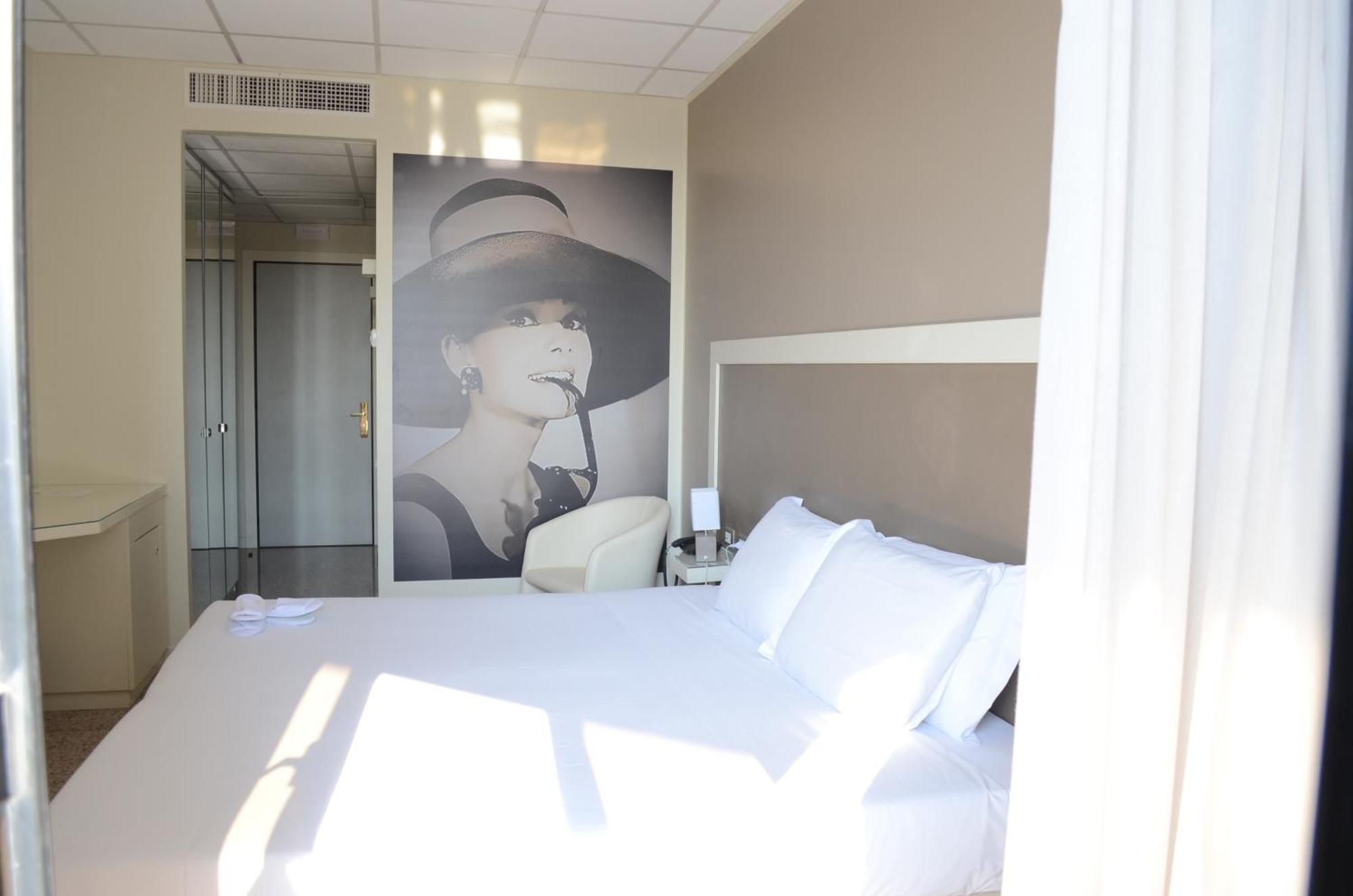 Hotel Diamante 코르베타 외부 사진